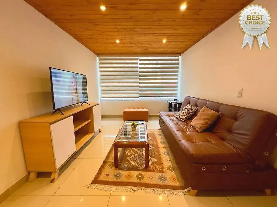 Acogedor Apartamento, Cerca Del Aeropuerto! Bogota 0*,  Colombia